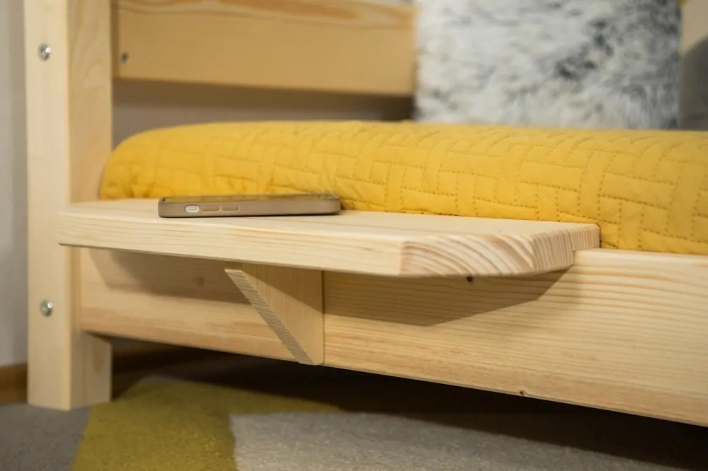 MAXIDO Závěsná police k posteli Zkosená šedá